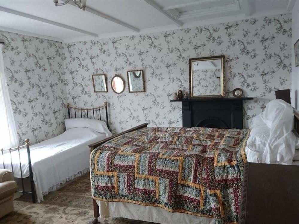 Bed and Breakfast Middle Mill à Kidwelly Extérieur photo